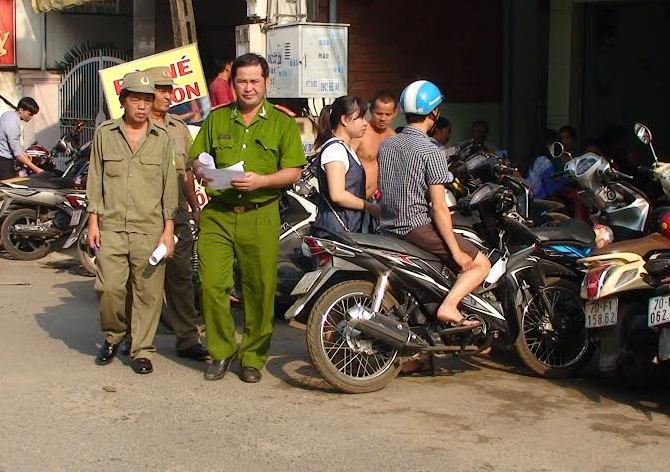 Gò Dầu: Lập lại trật tự hành lang an toàn giao thông trong khu vực thị trấn 